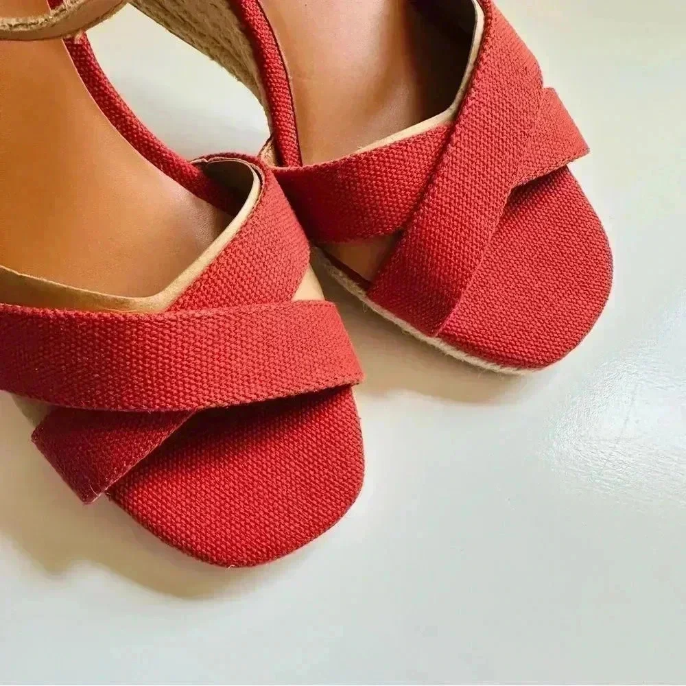 NWOT Lucky Brand Maeylee Espadrille Wedge Sandals